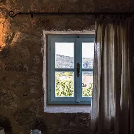 House Alba Grizane-Belgrad